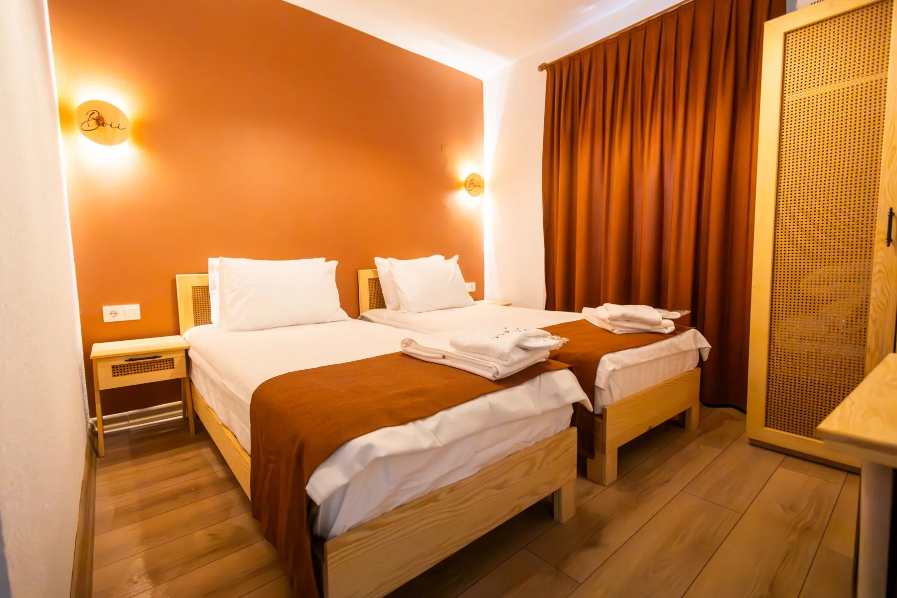 Twin Room 2