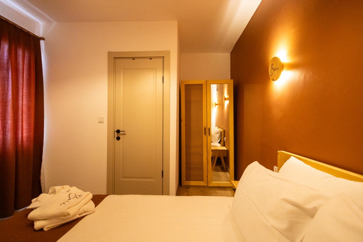 Standard Room 4